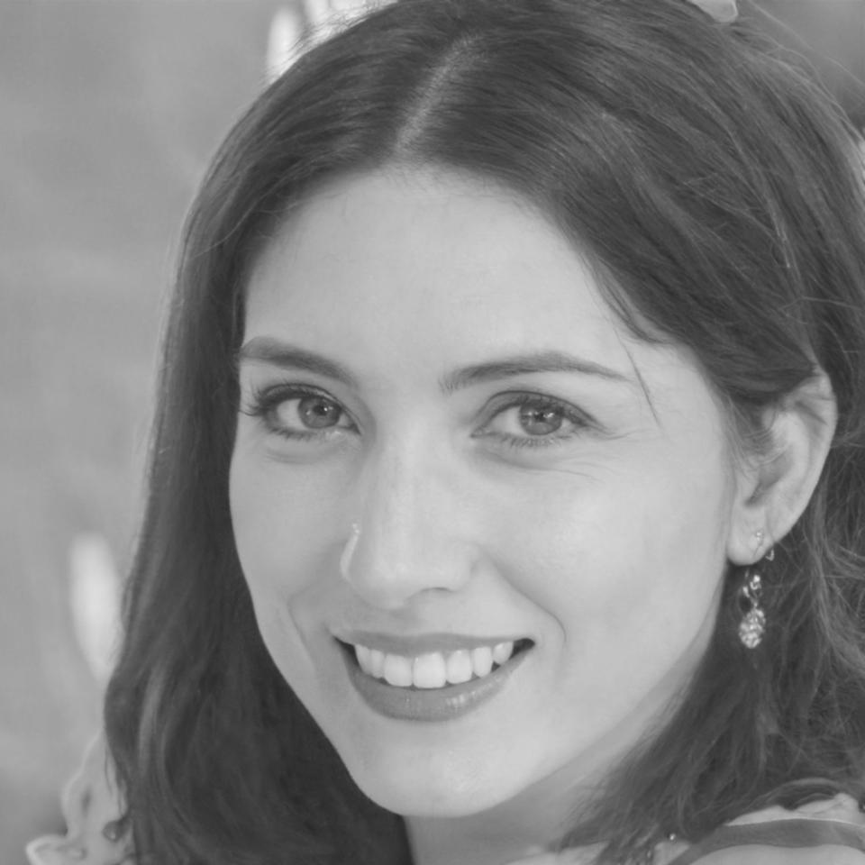 Dr. Sarah Müller